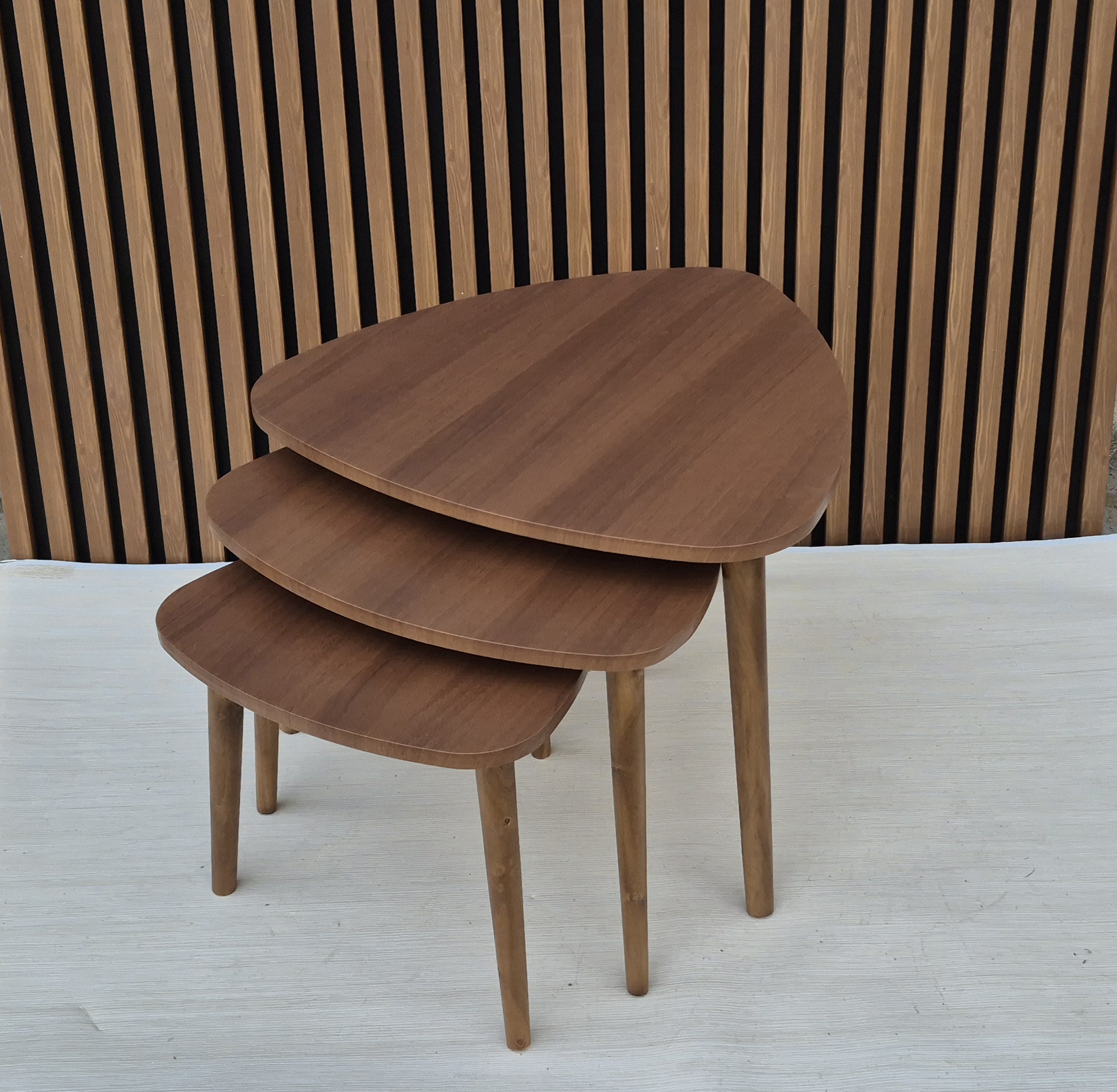 میز عسلی مثلث 3 تایی قهوه ای